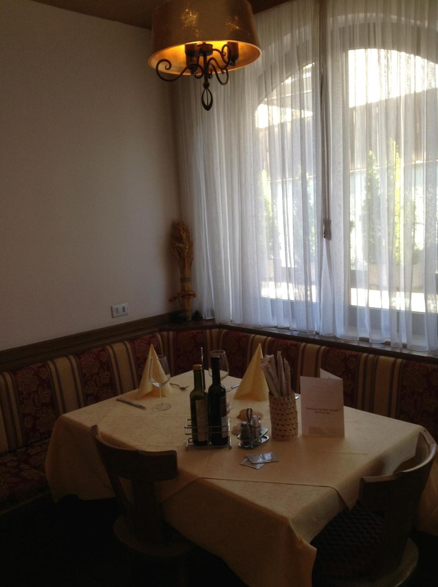 Hotel Daniela Мерано Экстерьер фото